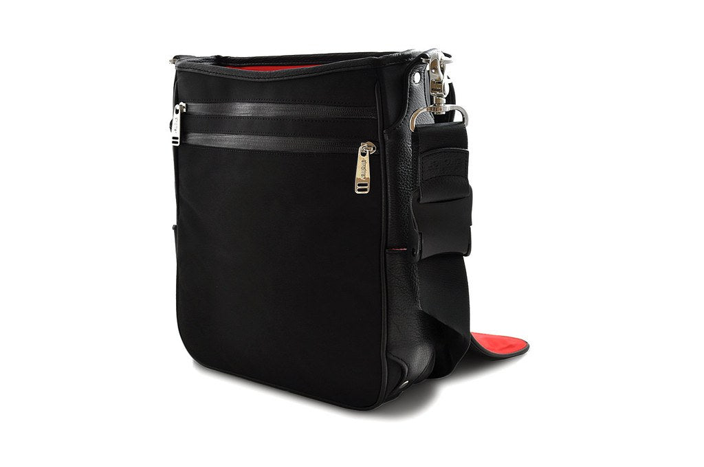 Sale - Premium Leather Messenger Bag for 7 tablets including iPad - Vaja